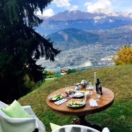 Loyehill Chalet - Swiss Alps Escape