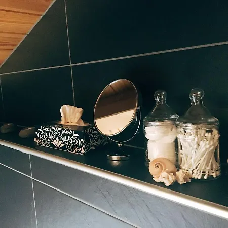 Loyehill Chalet - Swiss Alps Escape Chalet Grone