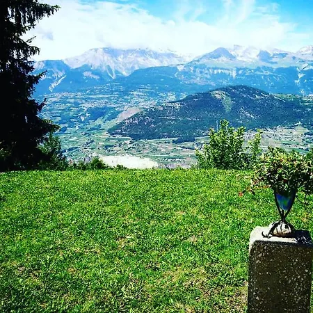 Loyehill Chalet - Swiss Alps Escape Chalet Grône